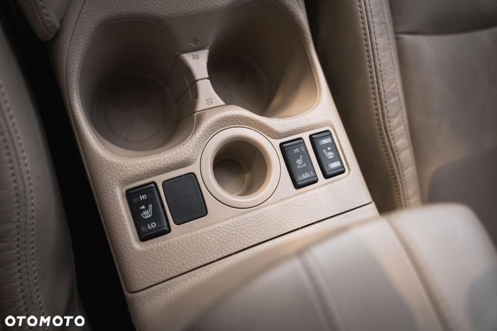 Nissan X-Trail - 24