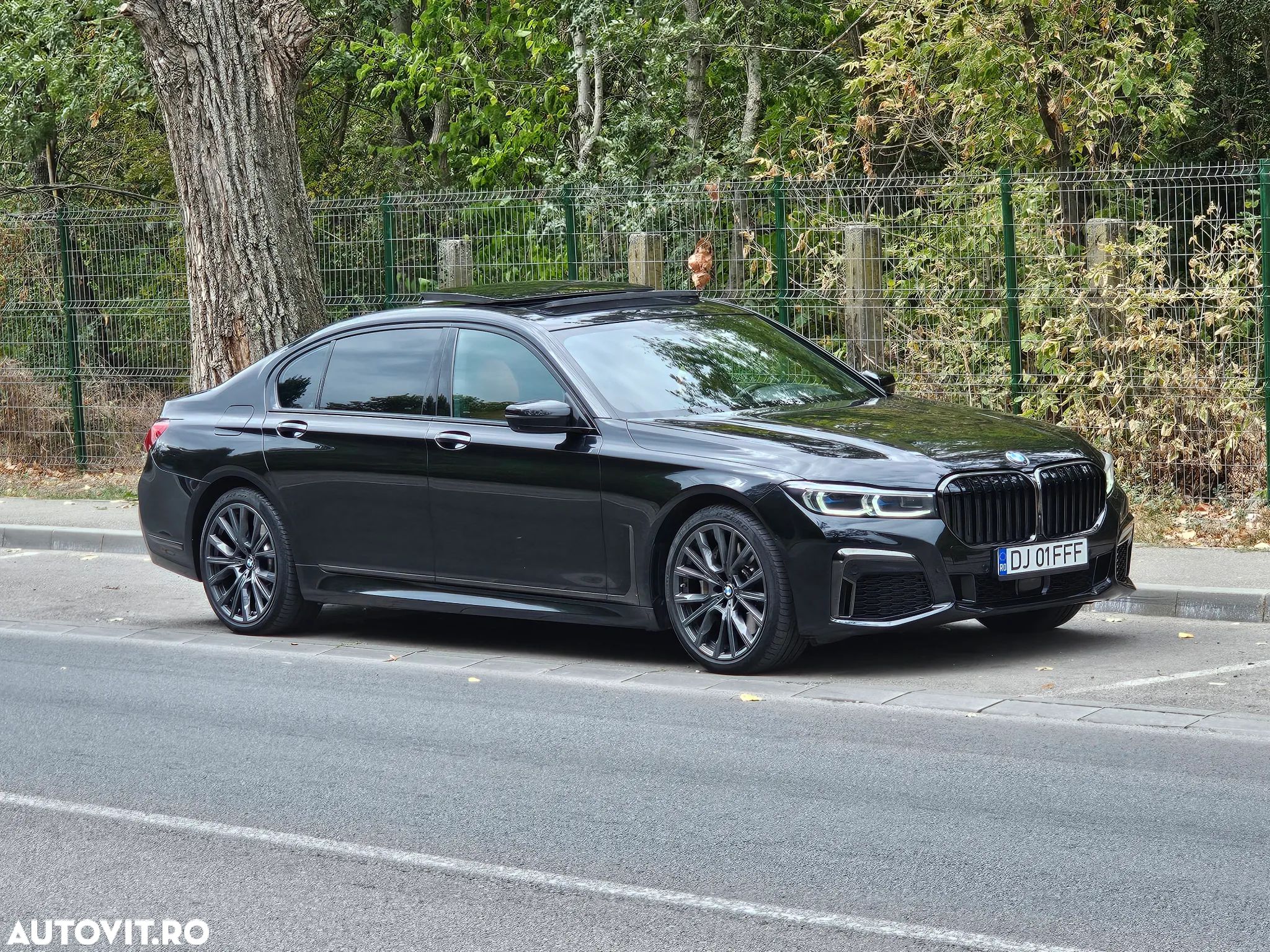 BMW Seria 7 745Le AT PHEV - 1