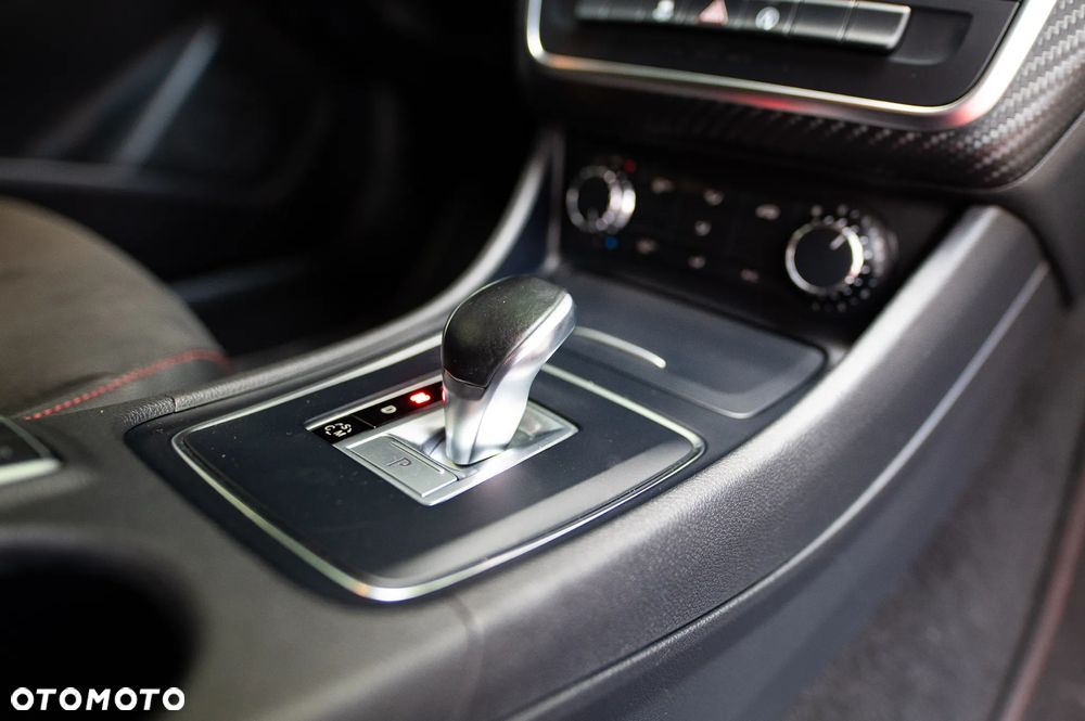 Mercedes-Benz Klasa A 45 AMG 4-Matic - 20