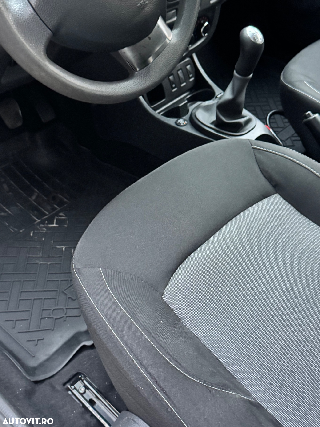 Dacia Duster SCe 115 4x2 Prestige - 14