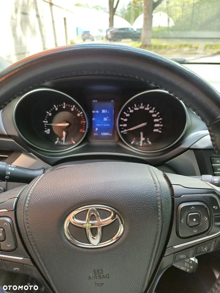 Toyota Avensis 1.8 Premium MS - 13