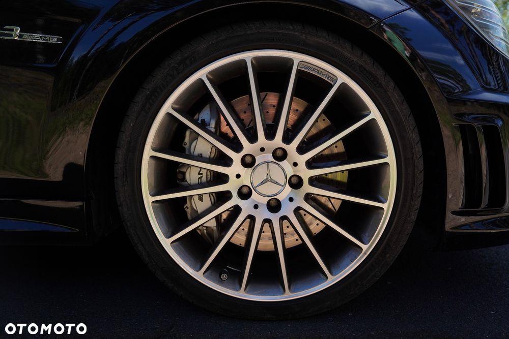 Mercedes-Benz Klasa C 63 AMG 7G-TRONIC SPORT EDITION - 22
