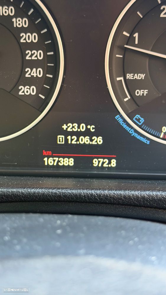 BMW 320 d xDrive Auto - 9