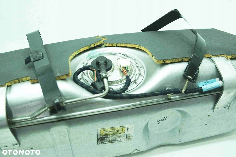 ZBIORNIK PALIWA KOMPLETNY POMPA JAGUAR XKR 4.2 X100 2005r - 2