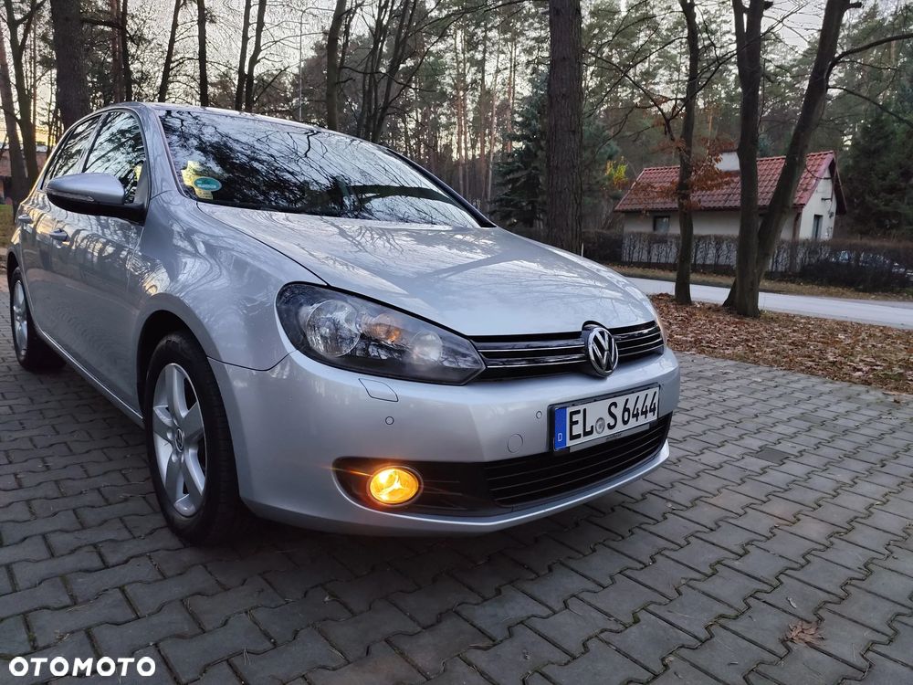 Volkswagen Golf 1.6 TDI DPF Comfortline - 17