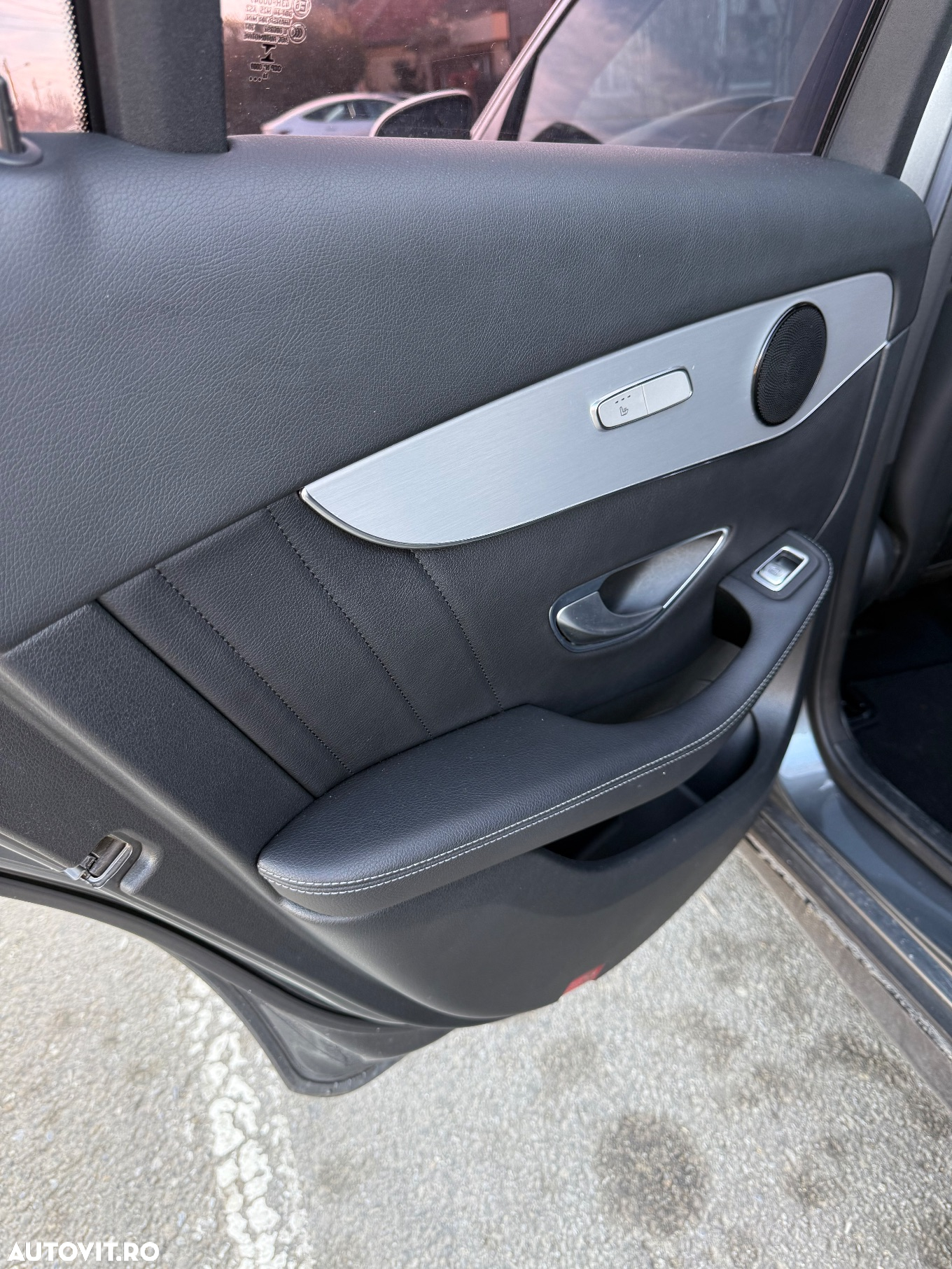 Mercedes-Benz GLC 220 d 4MATIC - 7