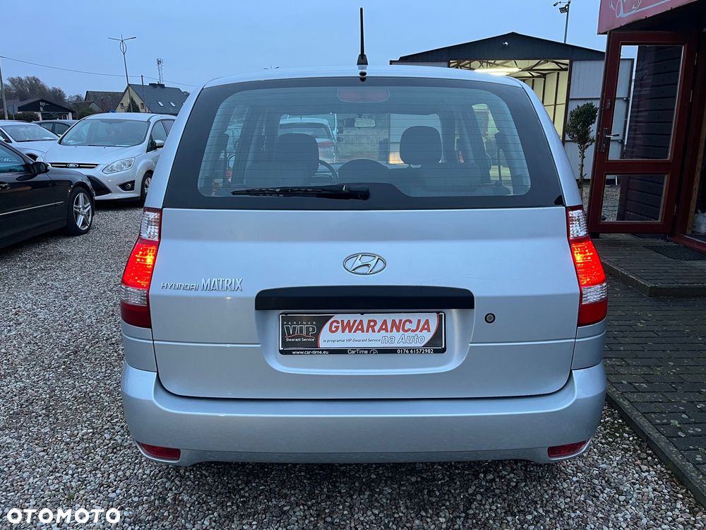 Hyundai Matrix 1.6 GLS - 5