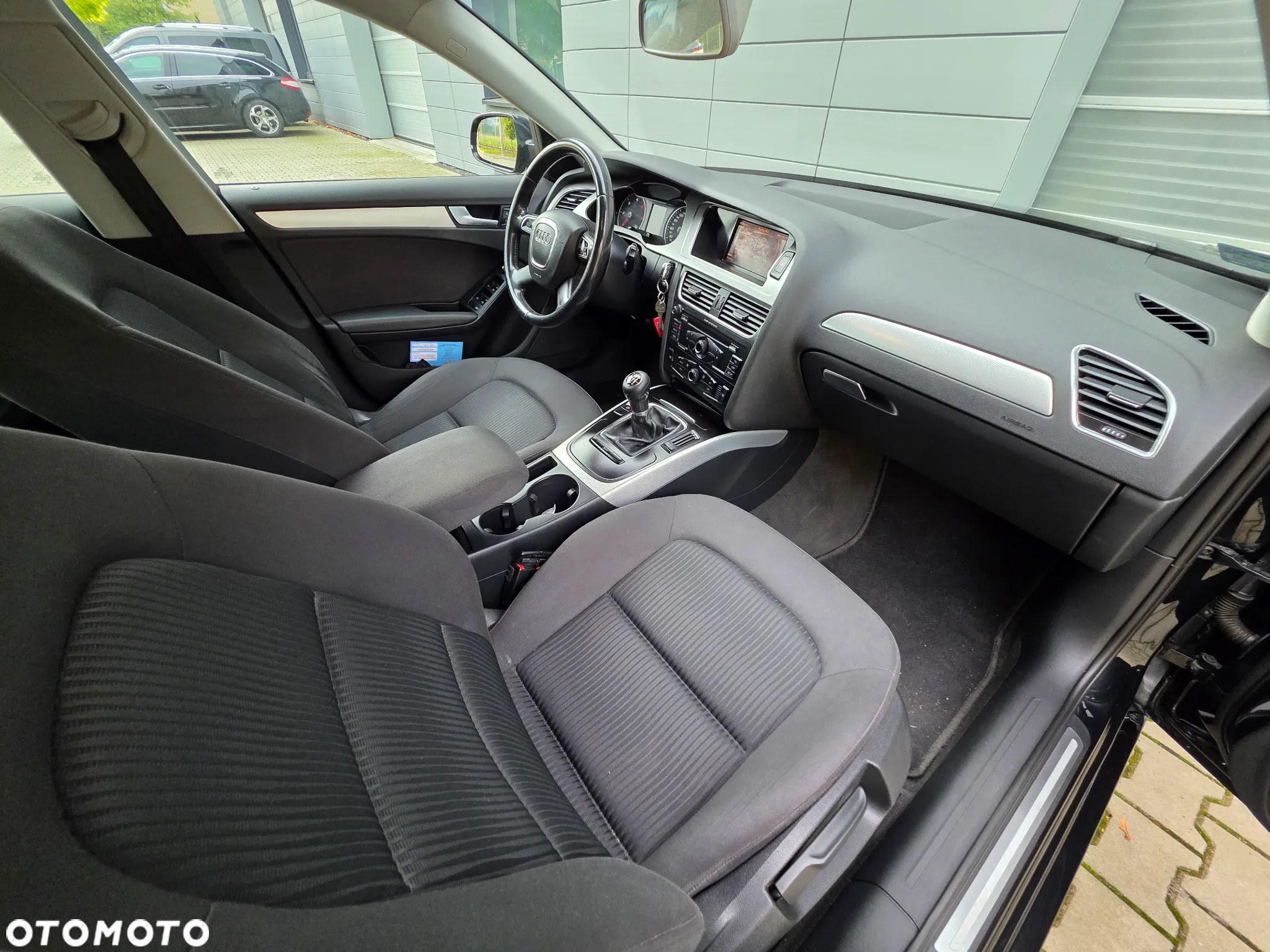 Audi A4 Avant 2.0 TDI DPF Ambition - 19
