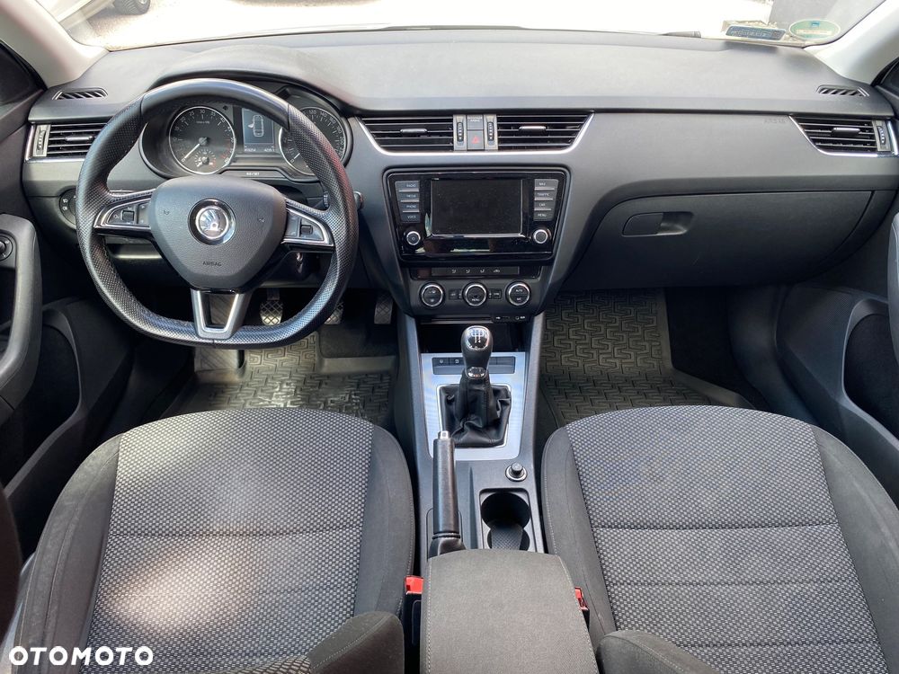 Skoda Octavia 1.6 TDI Ambition - 5