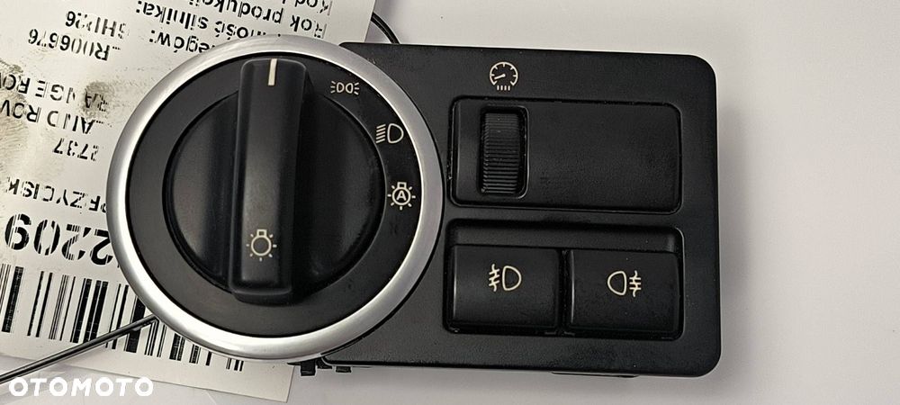 PRZYCISK LAND ROVER RANGE ROVER VOGUE L322 YUD501380PUY - 1