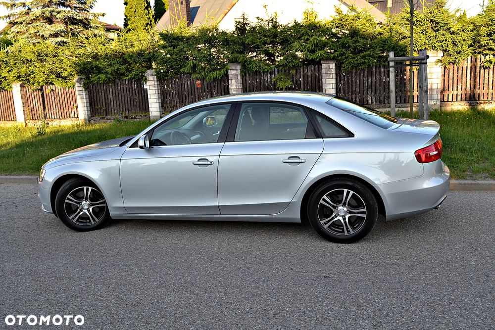 Audi A4 Limousine 2.0 TDI DPF Attraction - 12