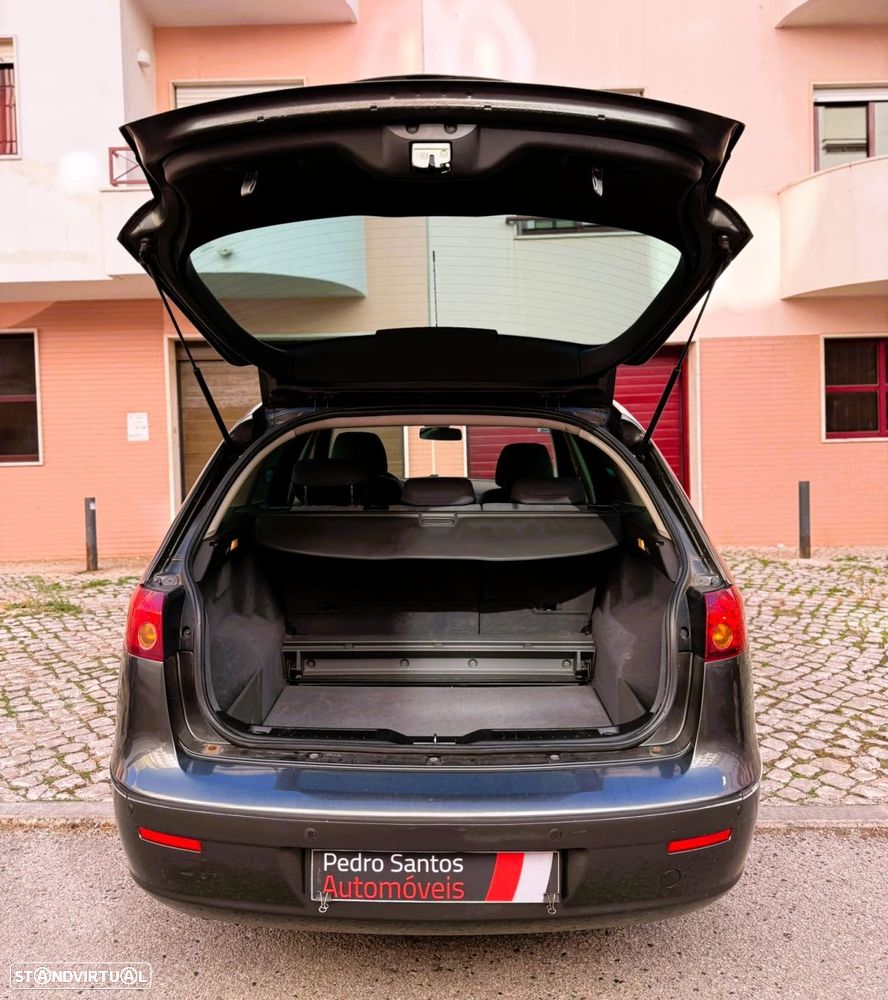 Fiat Croma 1.9 M-Jet Emotion 854 - 21