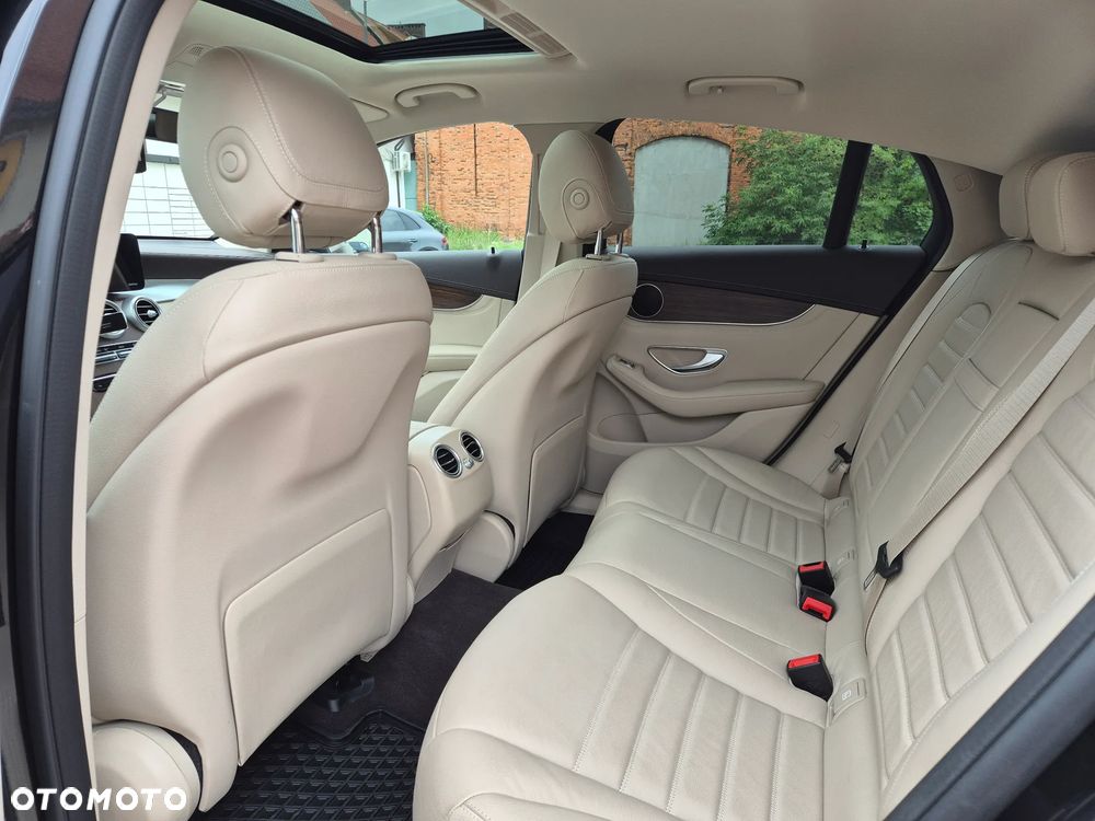 Mercedes-Benz GLC 200 4-Matic - 8