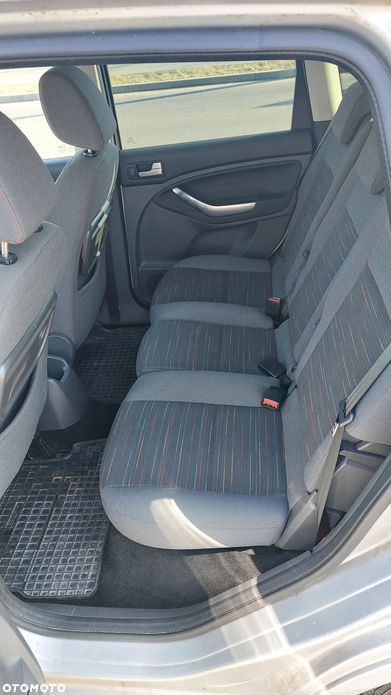 Ford Focus C-Max - 16