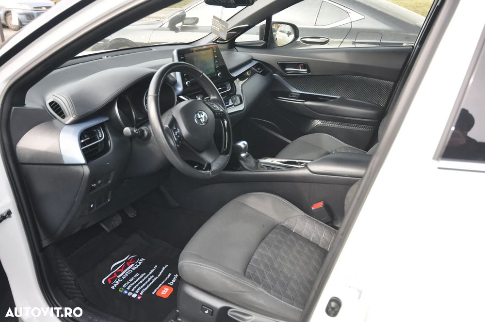 Toyota C-HR - 6
