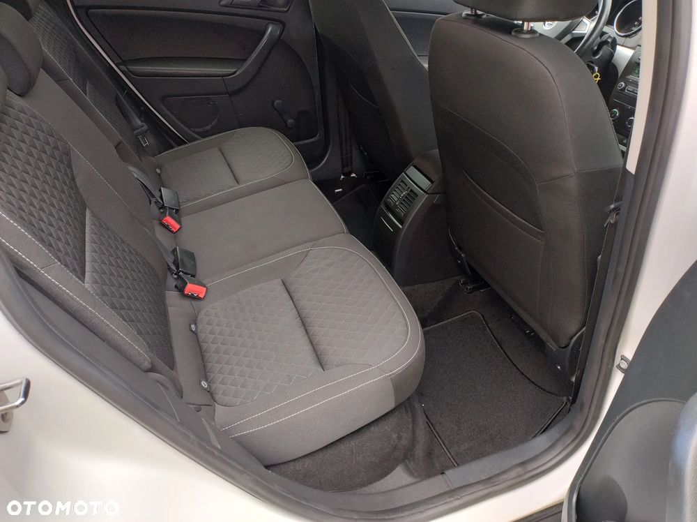 Skoda Yeti Outdoor 2.0 TDI 4x4 Active - 17