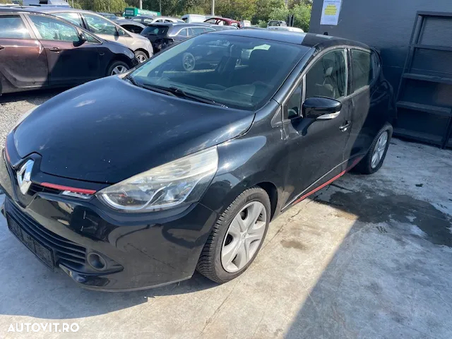 Dezmembrez Renault Clio 4 2015 1.2 benzina - 6