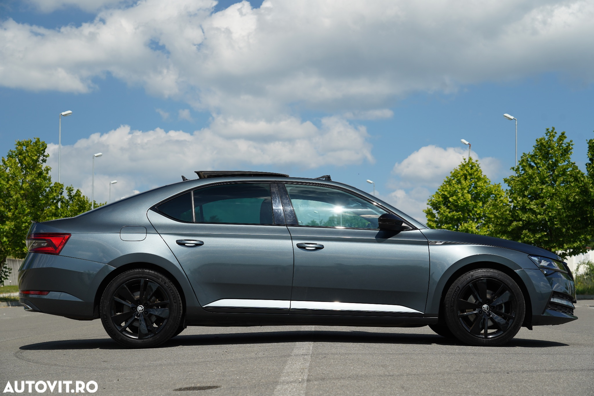 Skoda Superb 1.4 TSI iV DSG Sportline - 23