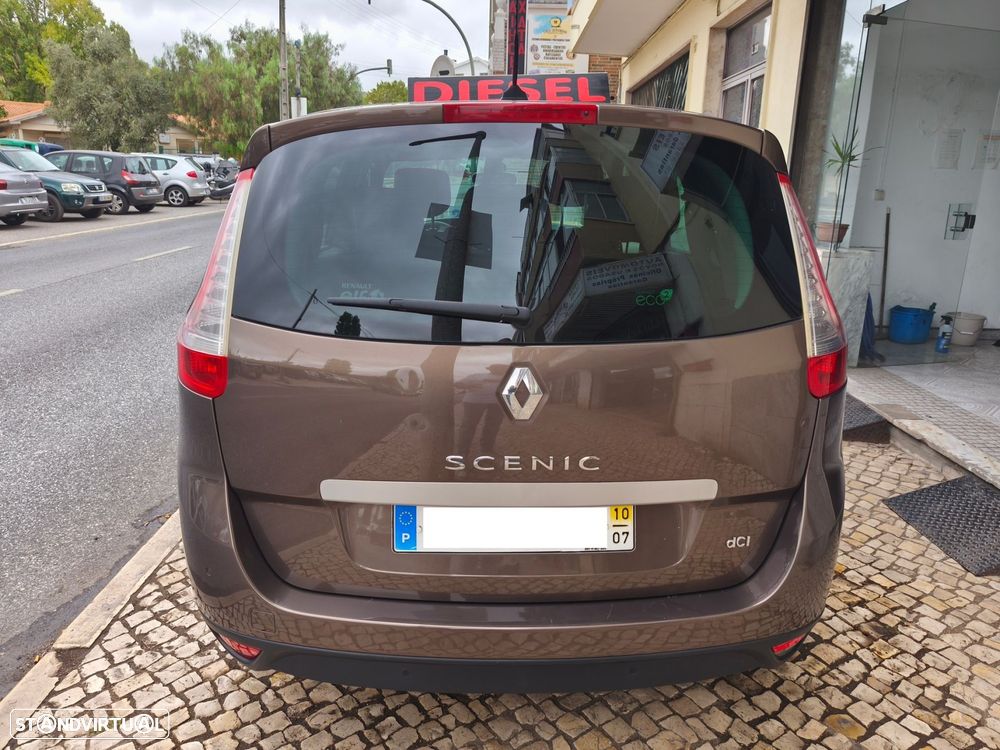 Renault Grand Scénic 1.5 dCi Luxe 7L - 4