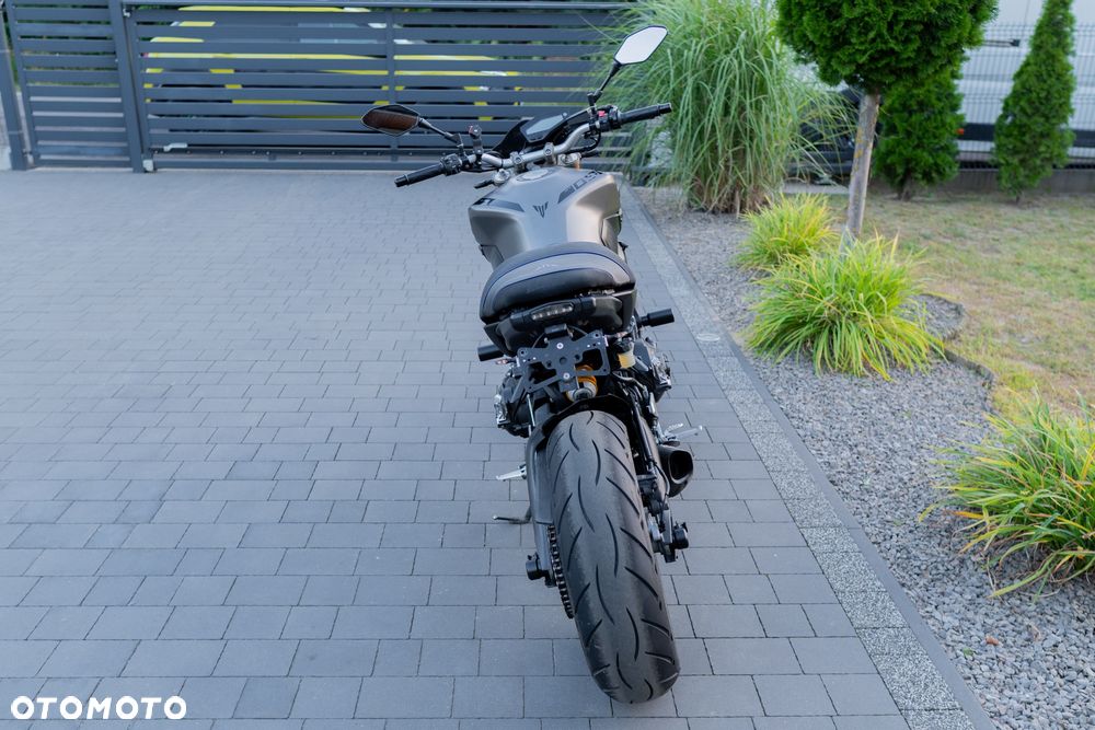 Yamaha MT - 10