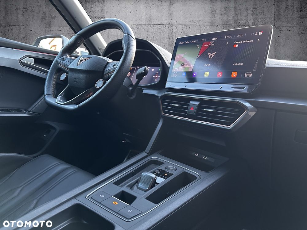 Cupra Leon Sportstourer 2.0 TSI DSG VZ CUP - 14