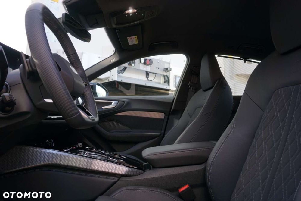 Audi A5 Limousine - 13