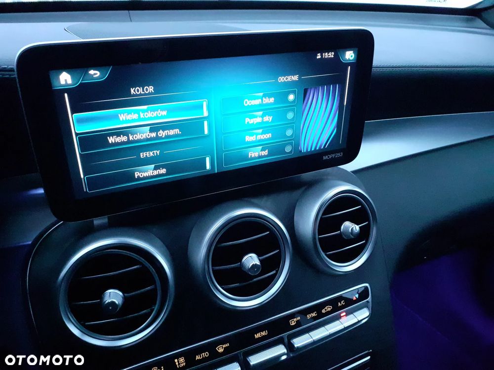 Mercedes-Benz GLC 220 d 4Matic 9G-TRONIC AMG Line - 31