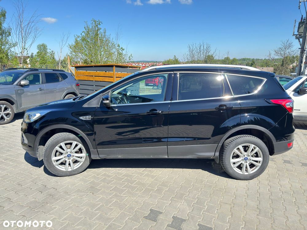 Ford Kuga - 2