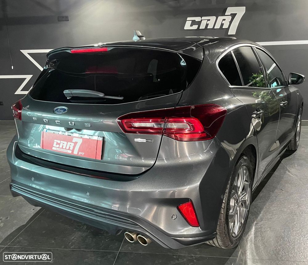 Ford Focus 1.0 EcoBoost MHEV ST-Line X - 4