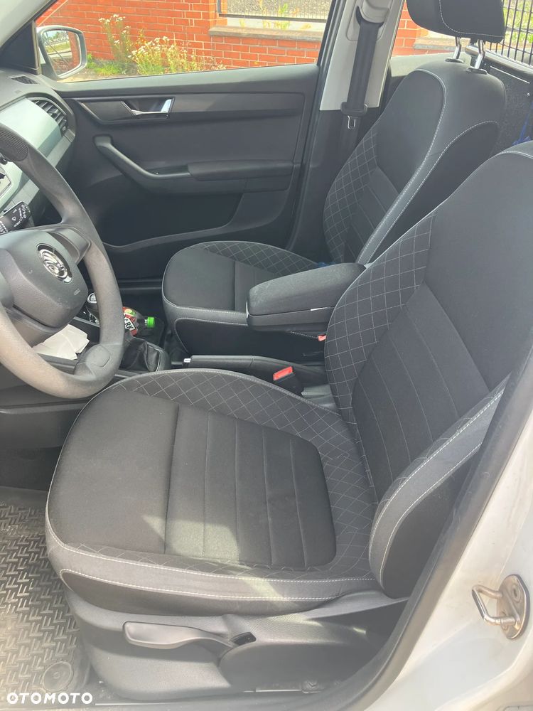 Skoda Fabia 1.0 TSI Ambition - 5