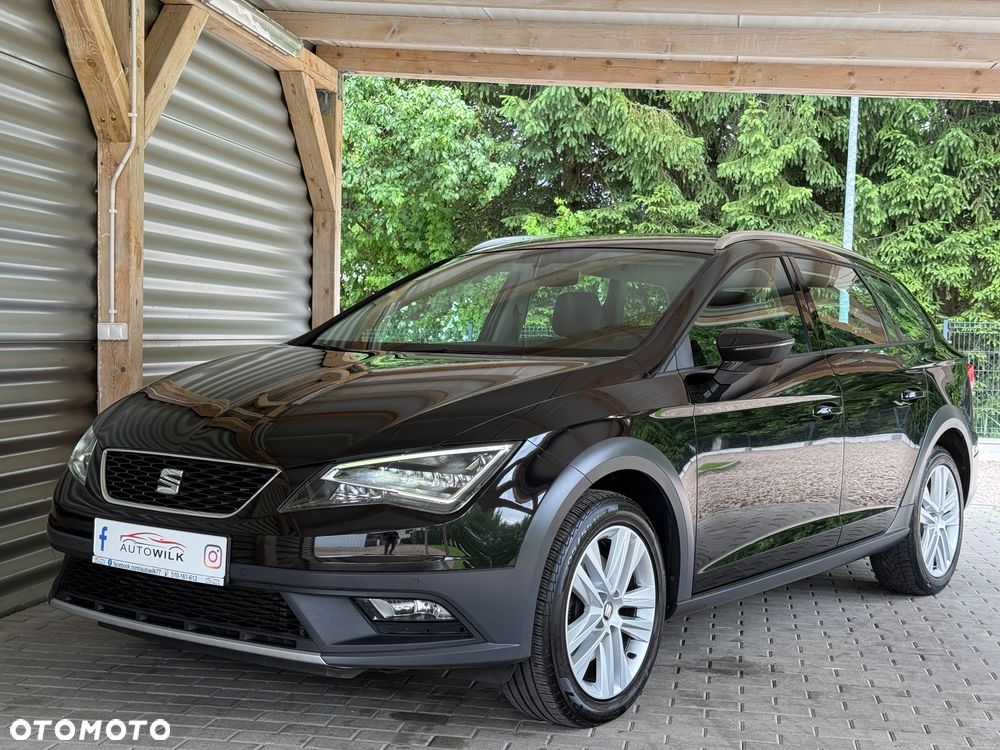 Seat Leon 1.8 TSI Start&Stop DSG XCELLENCE - 2