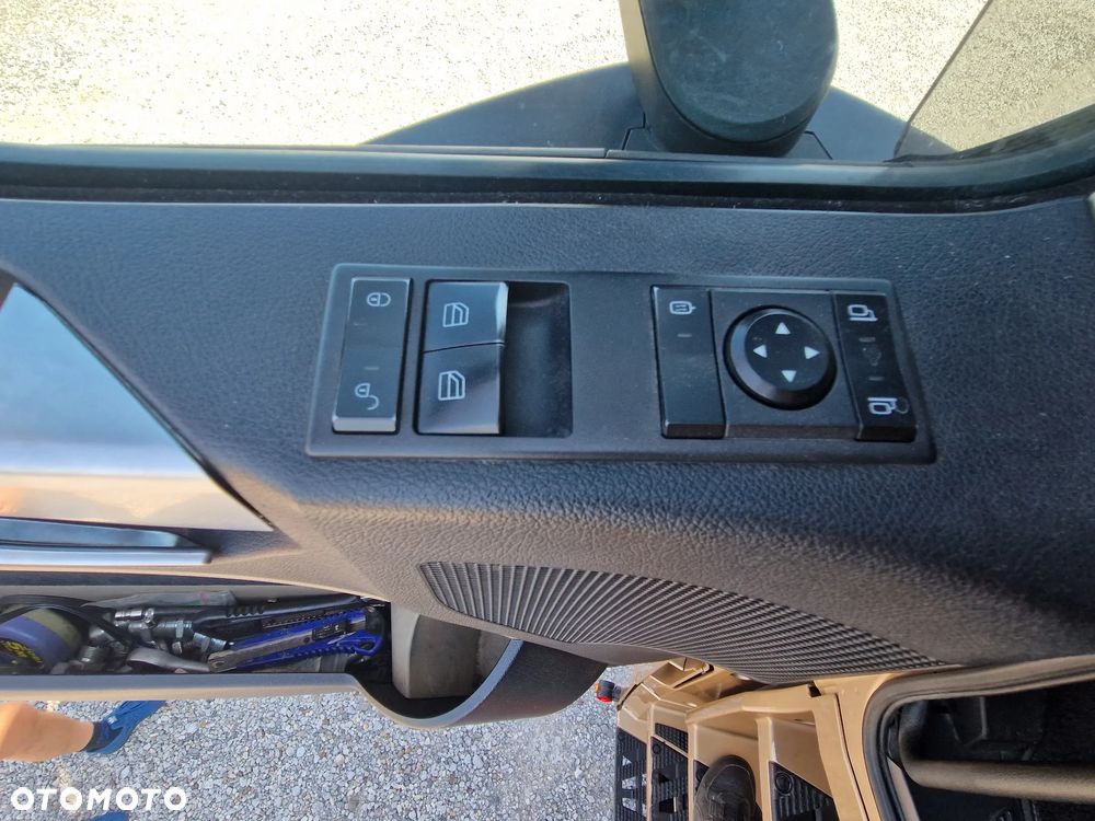 Mercedes-Benz Actros - 34
