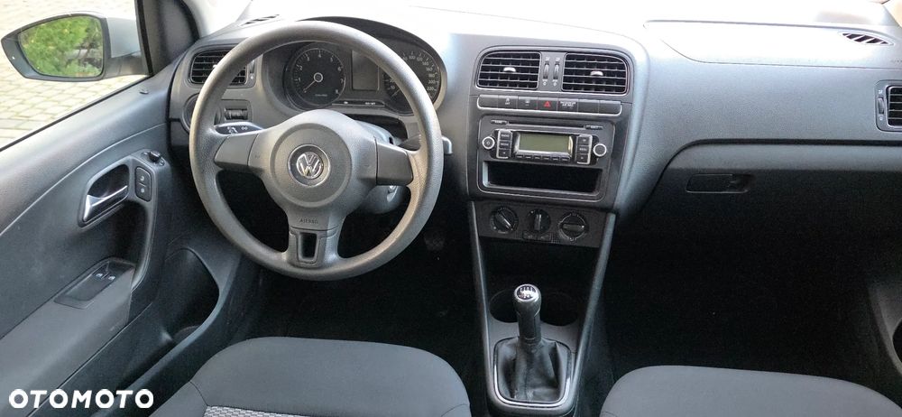 Volkswagen Polo - 7