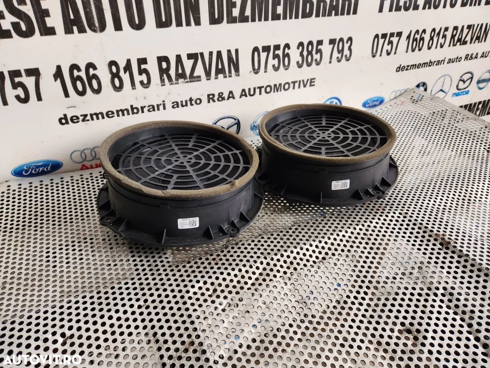 Boxe Boxa Difuzor Stanga Dreapta Fata Audi A8 D4 4H An 2010-2011-2012-2013-2014-2015-2016-2017 Motor CLA 3.0 Diesel Euro 5 Quattro - Dezmembrari Arad - 1