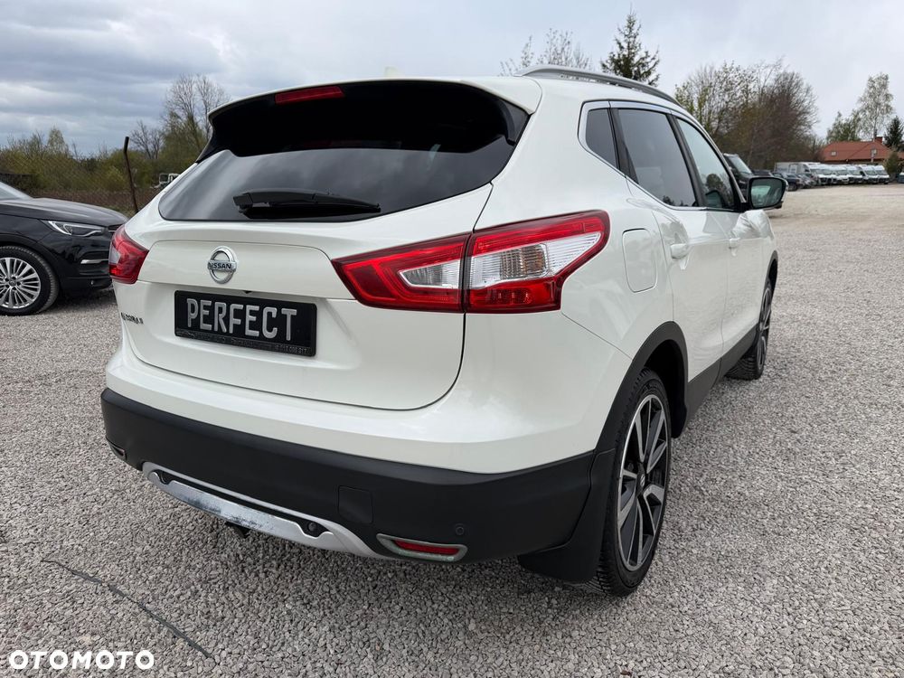 Nissan Qashqai 1.6 DCi Tekna EU6 - 12
