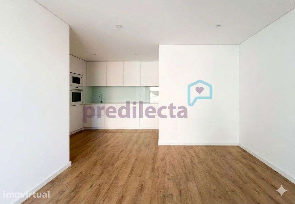 REF4179 - T2 Kit com garagem, um quarto com suite  – Hospital de S. - Grande imagem: 4/13