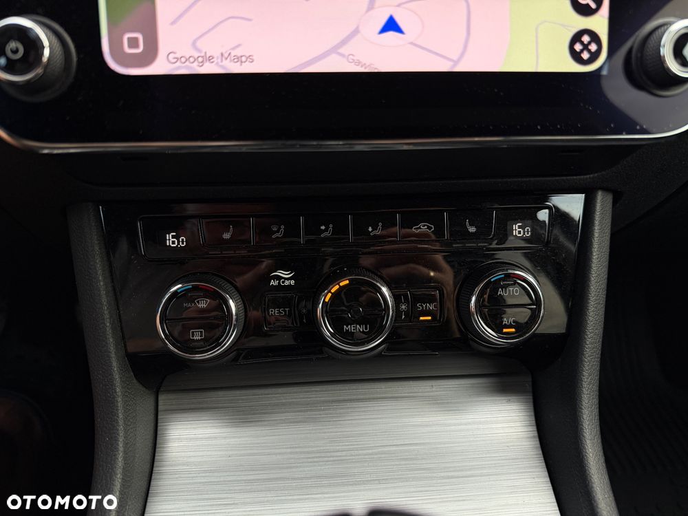 Skoda Superb 2.0 TDI SCR Ambition - 16