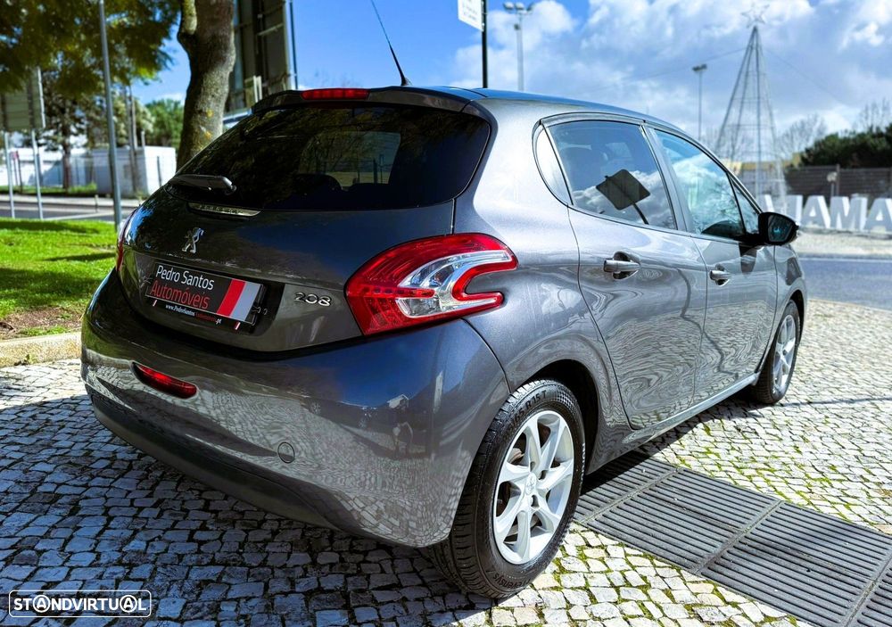 Peugeot 208 1.4 HDi Active - 3