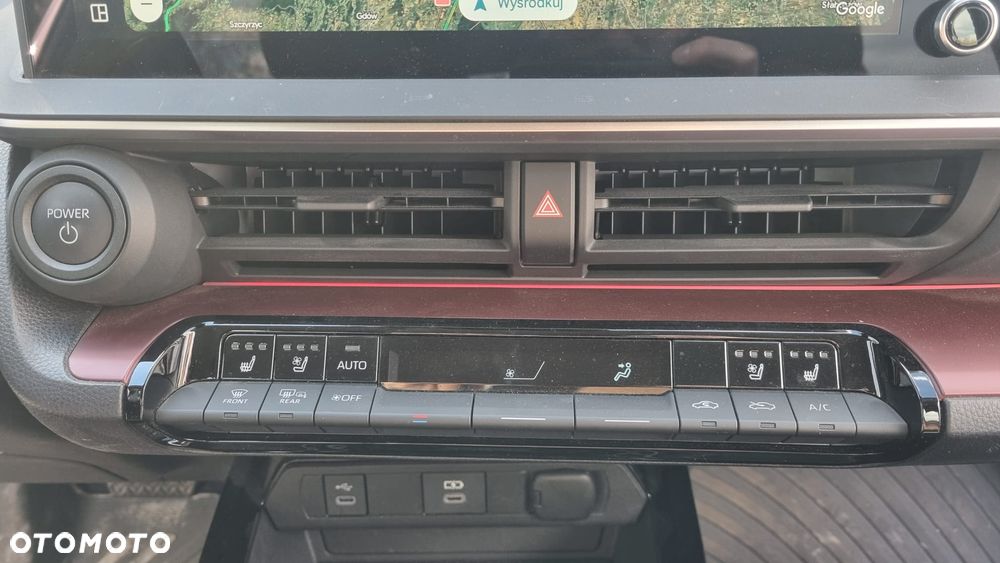 Toyota Prius Hybrid Executive - 15