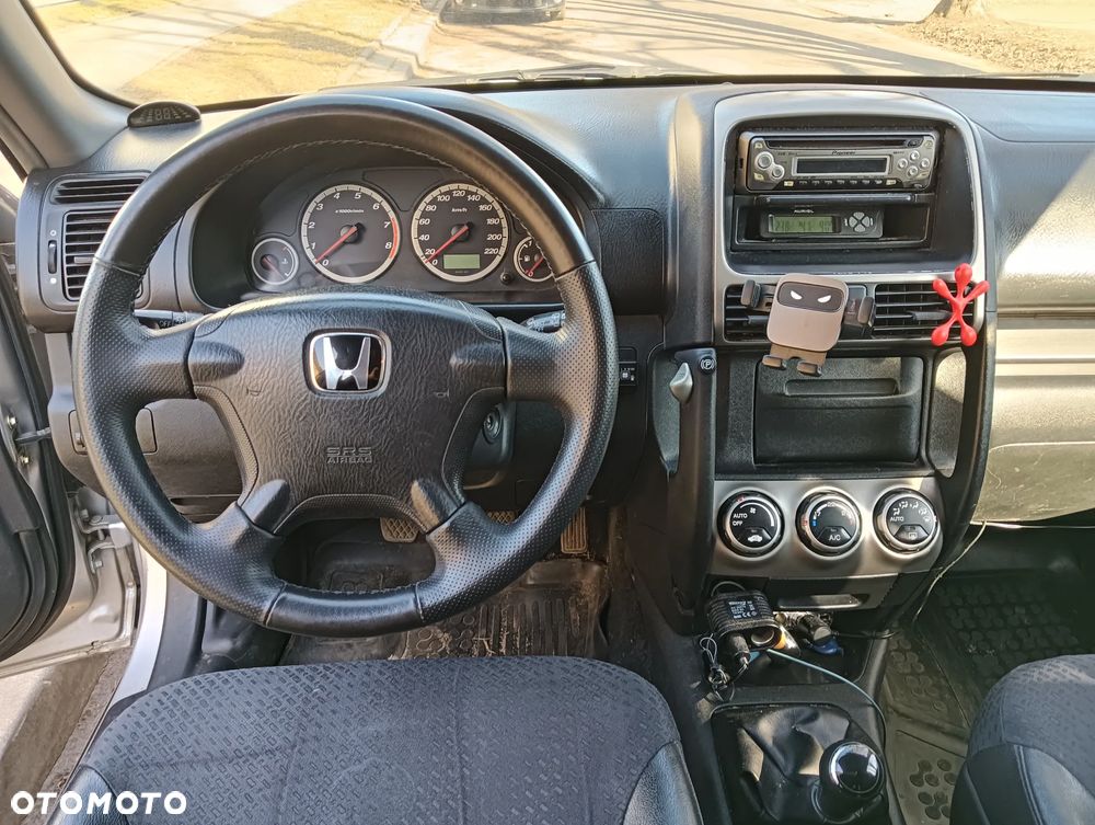 Honda CR-V 2.0i S - 9