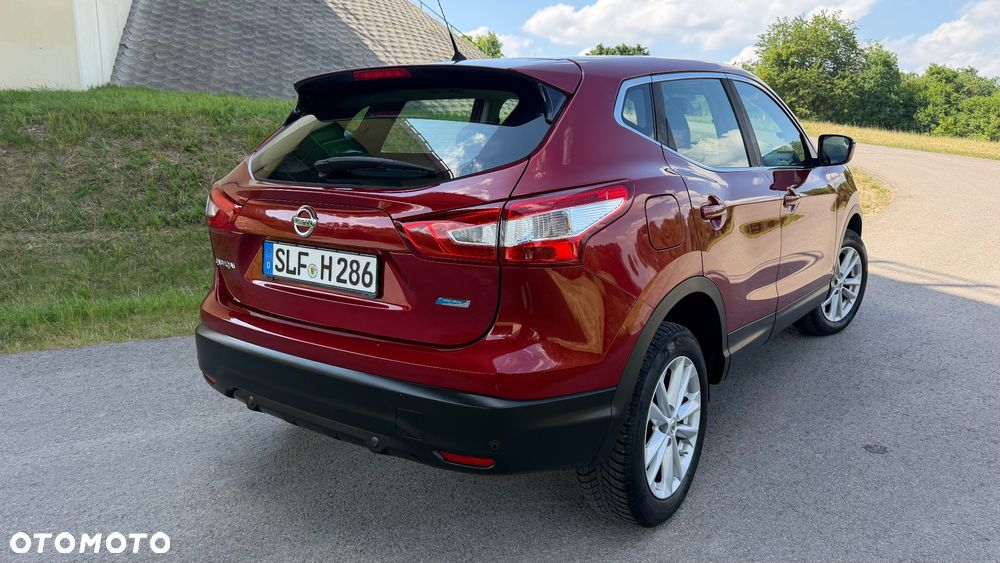 Nissan Qashqai 1.5 dCi DPF 360 - 6