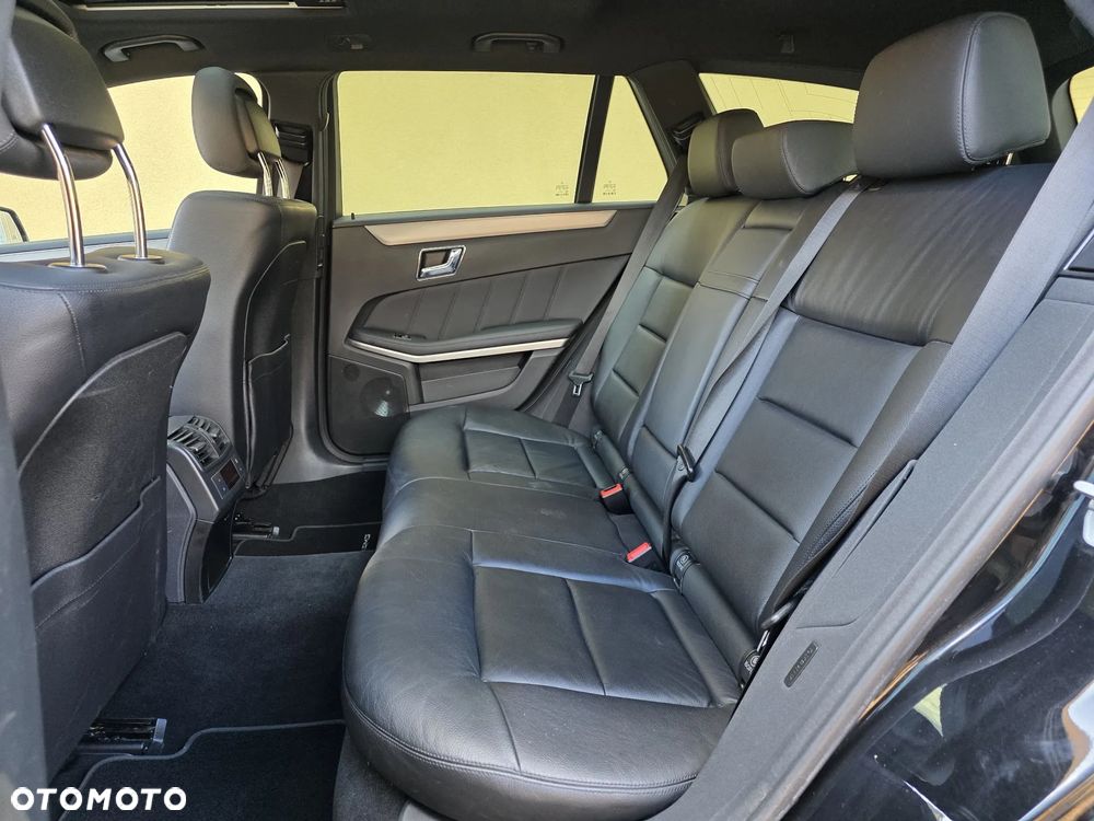 Mercedes-Benz Klasa E 350 CGI BlueEFFICIENCY 7G-TRONIC Avantgarde - 18