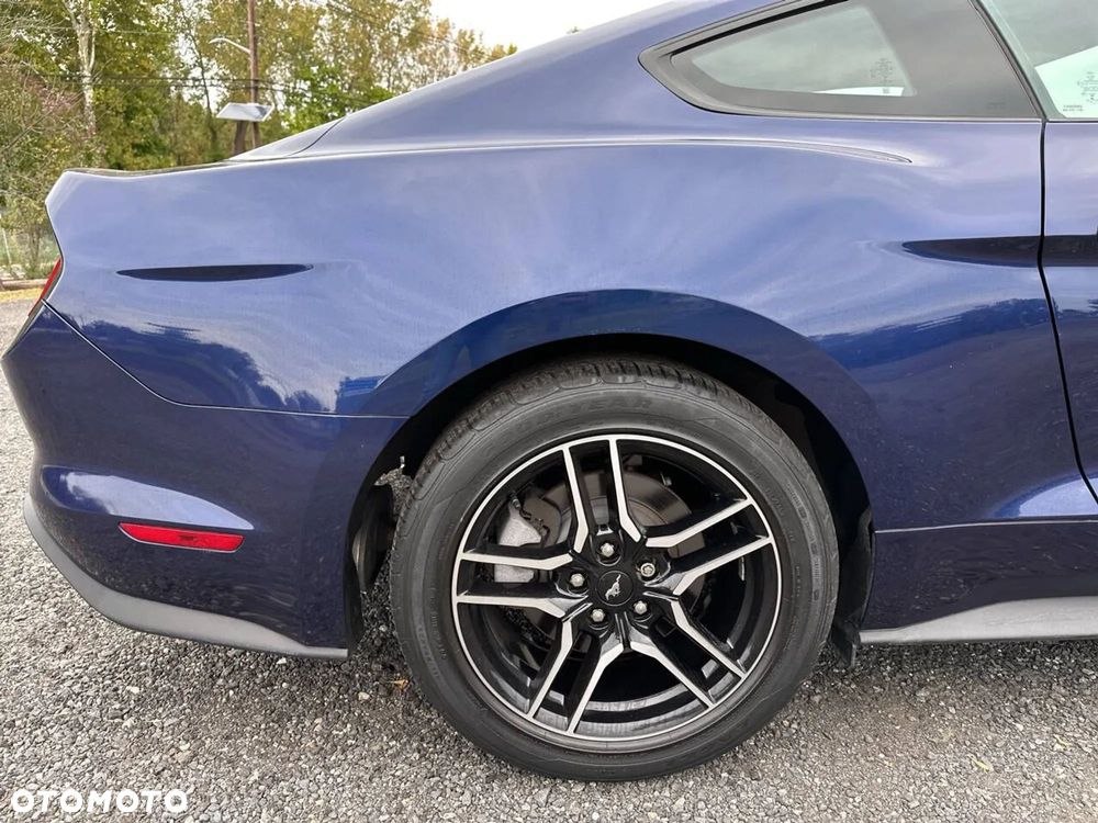 Ford Mustang - 14