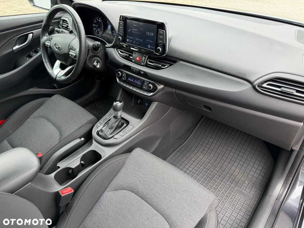 Hyundai i30 1.0 T-GDI Smart DCT - 13