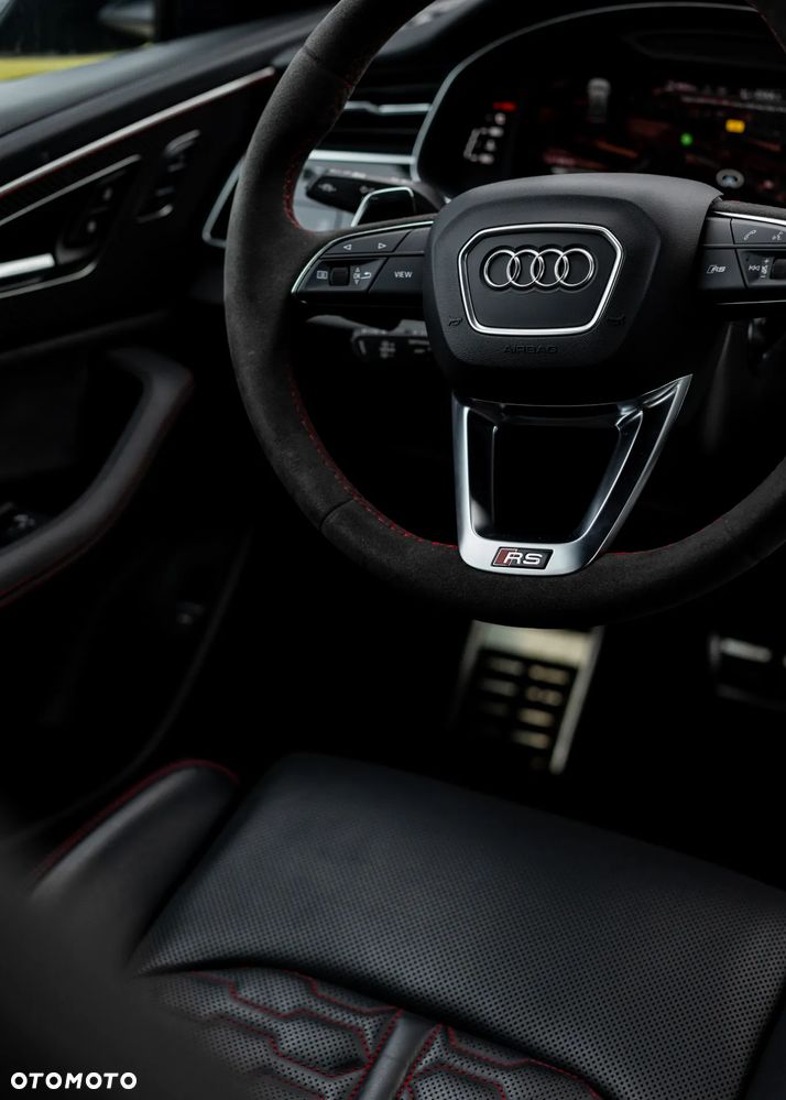 Audi RS Q8 - 24