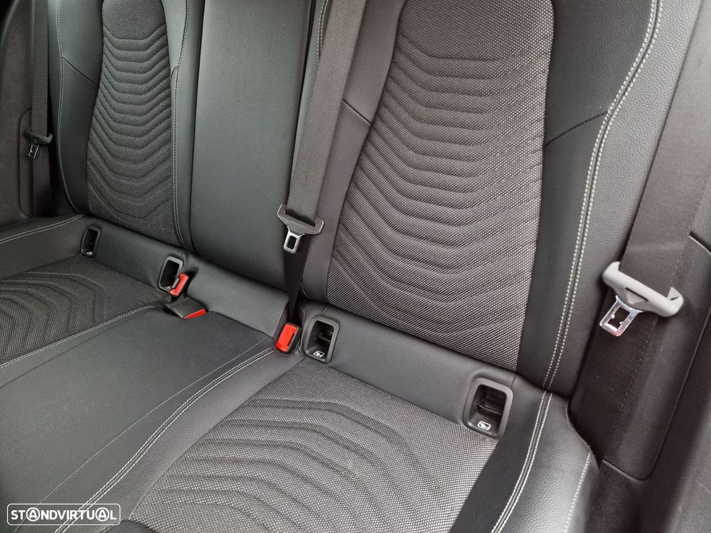 Mercedes-Benz A 250 e Style Plus - 17