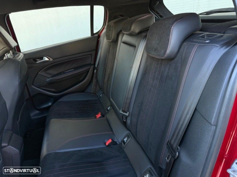 Peugeot 308 1.6 e-THP GTi - 29