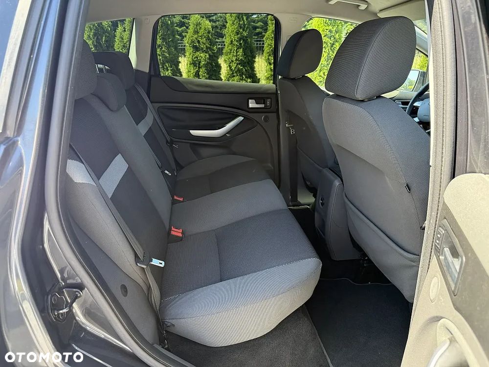 Ford Kuga 2.0 TDCi 4x4 Trend - 9