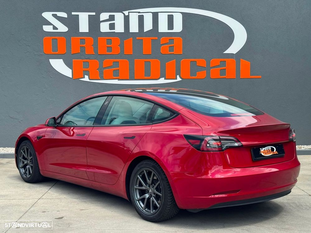 Tesla Model 3 Standard Range Plus RWD - 4