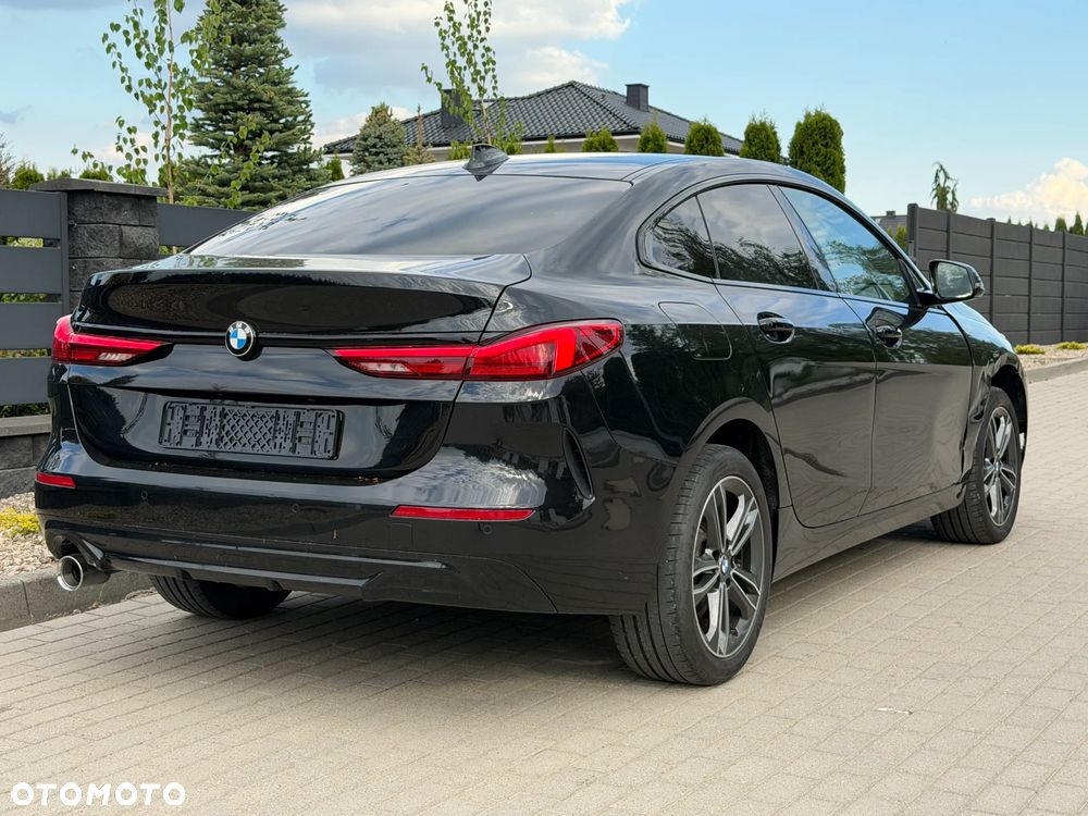 BMW Seria 2 218i Sport Line - 8